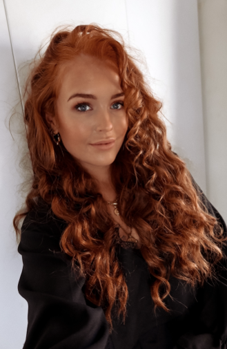 Influencer Kirsty Elizabeth gives us her inspiration on beauty gifting this Valentine's Day