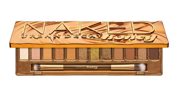 Urban Decay Naked Honey Palette makes the perfect eyeshadow palette this Valentine's Day