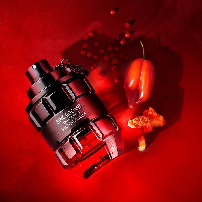 Shop the new Viktor&Rolf Spicebomb Infrared from The Fragrance Shop