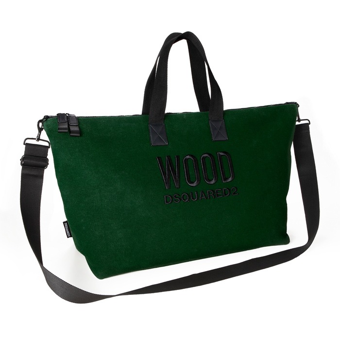 Shop free Father's Day gifts with the exclusive Dsquared2 Sports Bag at The Fragrance Shop